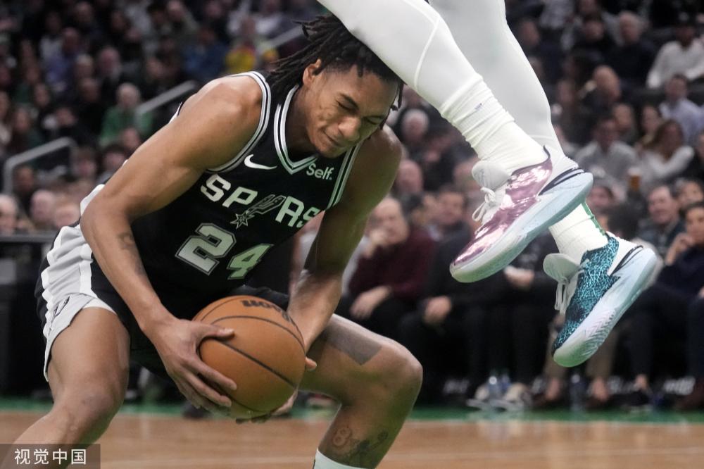 依然是吸引 依然是吸引